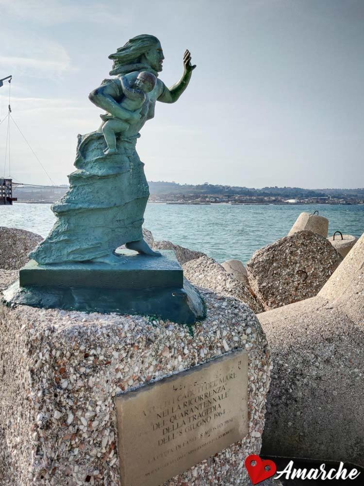 La Casetta Del Marinaio Fano Exterior foto